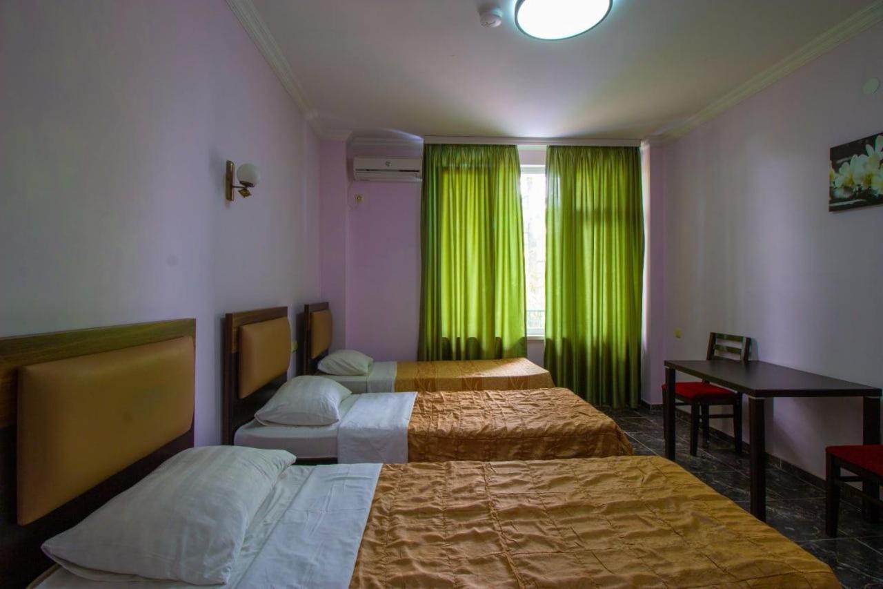 Golden Fleece Hotel Ureki Exterior foto
